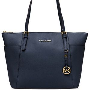 ••NWT••navy MK jet set item east west top zip tote